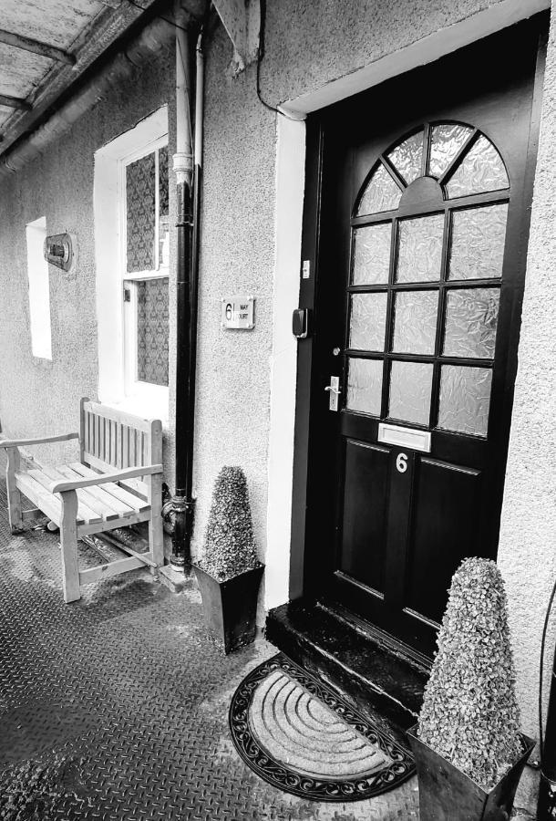 Inverness City Centre Flat 外观 照片